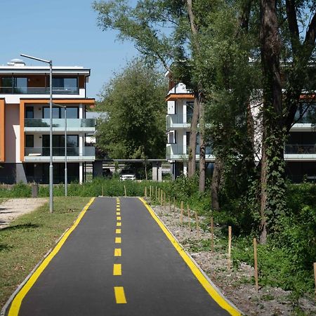 Fuzliget Ezuestnyar Apartment Balatonfůzfő Bagian luar foto